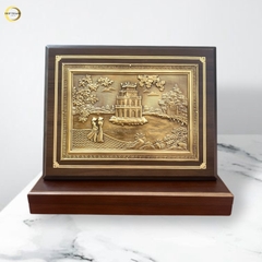TRANH HỒ HOÀN KIẾM BẰNG ĐỒNG - TRANH QUÀ TẶNG ĐỂ BÀN (KÍCH THƯỚC 26X34CM )