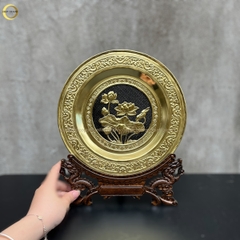 TRANH ĐĨA HOA SEN BẰNG ĐỒNG VÀNG  - TRANH QUÀ TẶNG ĐỂ BÀN (KÍCH THƯỚC 25CM)