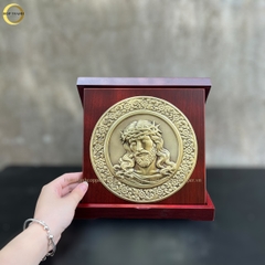 TRANH HỘP QUÀ TẶNG CÔNG GIÁO "CHÚA GIÊSU ĐỘI MÃO GAI " BẰNG ĐỒNG VÀNG - TRANH ĐỂ BÀN (KÍCH THƯỚC 23X23CM)