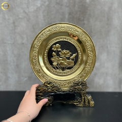 TRANH ĐĨA HOA SEN BẰNG ĐỒNG VÀNG  - TRANH QUÀ TẶNG ĐỂ BÀN (KÍCH THƯỚC 25CM)