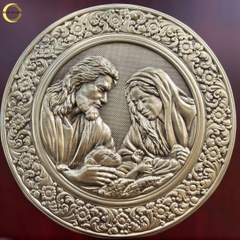 TRANH HỘP QUÀ TẶNG CÔNG GIÁO "THÁNH GIA THẤT " BẰNG ĐỒNG VÀNG - TRANH ĐỂ BÀN (KÍCH THƯỚC 23X23CM)