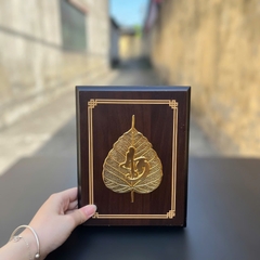 TRANH LÁ BỒ ĐỀ CHỮ AN BẰNG ĐỒNG MẠ VÀNG 24K - QUÀ TẶNG ĐỂ BÀN (KÍCH THƯỚC 20X25CM)