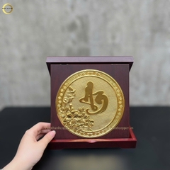 TRANH CHỮ AN THƯ PHÁP BẰNG ĐỒNG MẠ VÀNG 24K - QUÀ TẶNG ĐỂ BÀN (KÍCH THƯỚC 24X24CM)