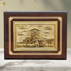 TRANH CHỢ BẾN THÀNH BẰNG ĐỒNG MẠ VÀNG 24K- TRANH QUÀ TẶNG ĐỂ BÀN (KÍCH THƯỚC 22X17CM )