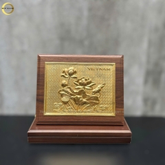 TRANH HOA SEN BẰNG ĐỒNG MẠ VÀNG 24K - TRANH QUÀ TẶNG ĐỂ BÀN (KÍCH THƯỚC 25X20CM)