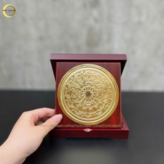 TRANH MẶT TRỐNG ĐỒNG BẰNG ĐỒNG MẠ VÀNG 24K - QUÀ TẶNG ĐỂ BÀN (KÍCH THƯỚC 16X16CM)