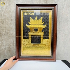 TRANH CHÙA MỘT CỘT BẰNG ĐỒNG DÁT VÀNG - KÍCH THƯỚC 38X54CM