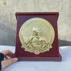 TRANH CHÂN DUNG ĐẠI TƯỚNG VÕ NGUYÊN GIÁP BẰNG ĐỒNG VÀNG - KÍCH THƯỚC 24X24CM