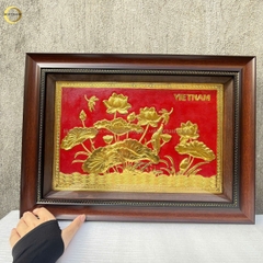 TRANH HOA SEN BẰNG ĐỒNG DÁT VÀNG - KÍCH THƯỚC 54X38CM
