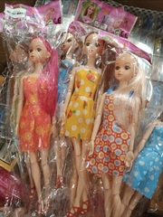 Búp bê lẻ