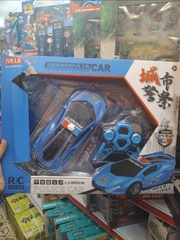 Xe cảnh sát điều khiển