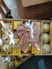 Sét Châu trang trí cây thông noel