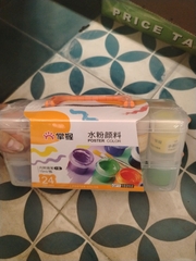 Màu nước hũ