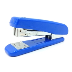 Dập ghim Deli 0306