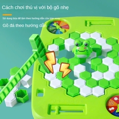 Đồ chơi đập băng ếch