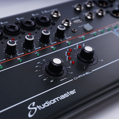 Bộ trộn kỹ thuật số 8 kênh StudioMaster Digilive 8C