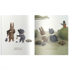 The Quiet Book - Khoảnh Khắc Im Lặng - Song Ngữ Anh - Việt