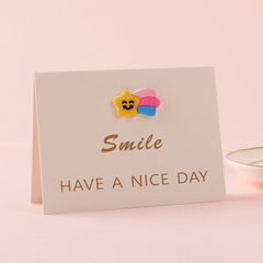 Thiệp Gấp Dán Hình Nổi Smile