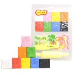 Bộ Sáp Nặn Và Khuôn Colokit MCT-C01/DO 16 Món