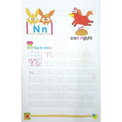 Tủ Sách Bé Vào Lớp Một - Bé Tập Tô Và Làm Quen Với Chữ Cái Tập 2