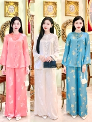 Đồ lam thiên hoa lụa tằm ánh kim