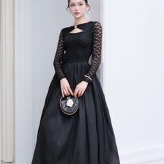 Đầm thiết kế tay dài lưới dáng xoè khoét ngực sang chảnh