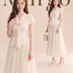 Đầm thiết kế ren hoa ngực cổ V tùng xoè