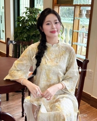 Áo dài loang thêu hoa nút đôi