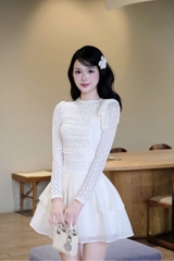 Đầm cổ tròn tay dài ren dáng xoè 2 tầng