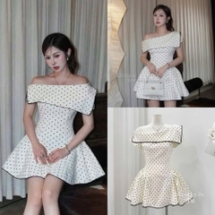 Đầm thiết kế lệch vai chấm bi