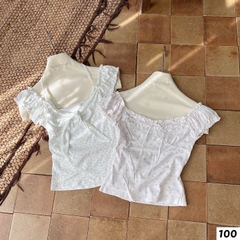Áo kiểu cổ yếm hoa nhí