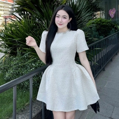 Đầm dạ cổ tròn xoè sang trọng dáng ngắn