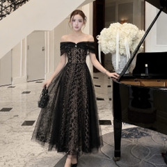 Đầm thiết kế trễ vai đính đá trước ngực  ren tùng xoè
