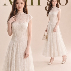 Đầm thiết kế ren cao cổ dáng dài xoè