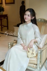 Áo dài truyền thống tay viền thêu hoa