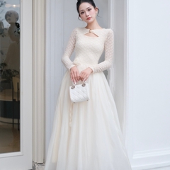 Đầm thiết kế tay dài lưới dáng xoè khoét ngực sang chảnh