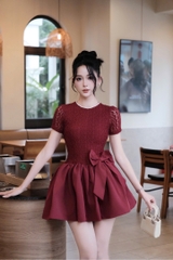 Đầm thiết kế ôm cổ tròn chân bồng dễ thương