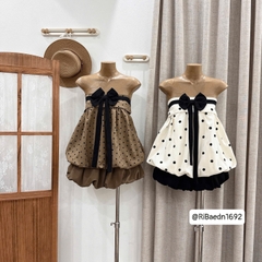 Set kiểu áo cúp ngực nơ chân váy bí phồng
