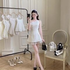 Đầm thiết kế chấm bi lệch vai phối ren