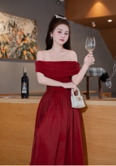 Đầm trễ vai ren chéo dáng dài phối voan