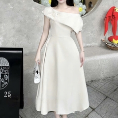 Đầm trễ vai dáng dài chữ A sang trọng