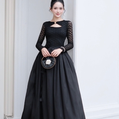 Đầm thiết kế tay dài lưới dáng xoè khoét ngực sang chảnh