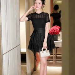 Đầm thiết kế ren cổ tròn cao cấp phối tơ tay ngắn dáng ngắn