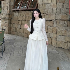 Đầm thiết kế dự tiệc dáng dài xoè cổ tròn phối ren hoa