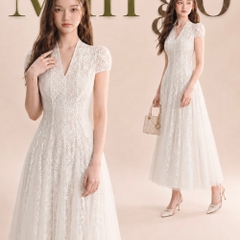 Đầm thiết kế cổ V tay phồng dáng dài
