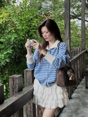 Áo len tay dài sọc xanh