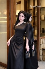 Đầm lụa chéo vai tag đá