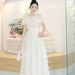 Đầm thiết kế sang trọng ren chân choàng nữ hoàng