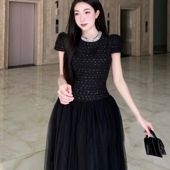 Đầm thiết kế dạ cổ tròn đính đá dáng dài phối tơ