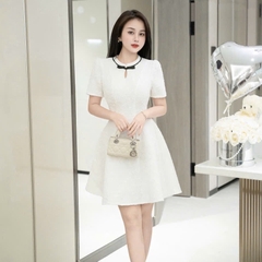 Đầm ren len cổ tròn chữ A dáng ngắn đỏ trắng